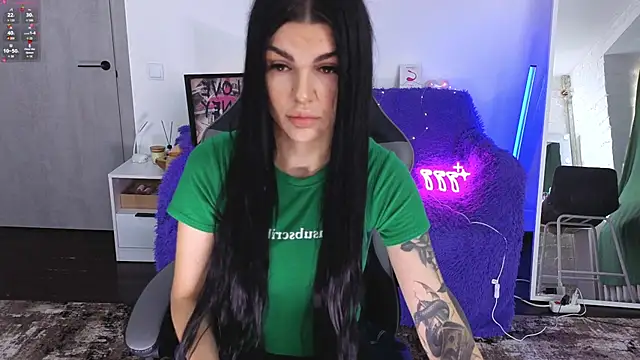 Tiffany lab online show from 11/22/25, 07:40