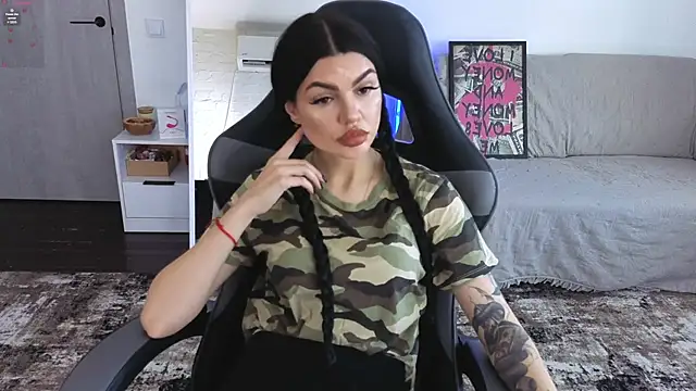 Tiffany lab online show from 02/21/26, 10:16