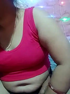 Snapshot of Super-Couple chatting on 11/13/25, 09:58 Super-Couple online show from 11/13/25, 09:58