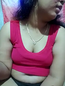 Snapshot of Super-Couple chatting on 11/15/25, 12:45 Super-Couple online show from 11/15/25, 12:45