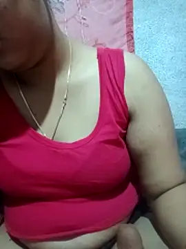 Snapshot of Super-Couple chatting on 12/04/25, 06:44 Super-Couple online show from 12/04/25, 06:44