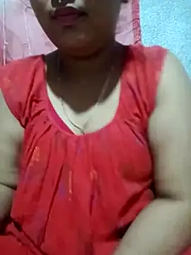 Snapshot of Super-Couple chatting on 12/15/25, 04:55 Super-Couple online show from 12/15/25, 04:55