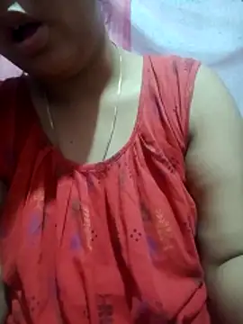 Snapshot of Super-Couple chatting on 02/22/26, 09:35 Super-Couple online show from 02/22/26, 09:35