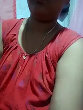 Snapshot of Super-Couple chatting on 02/23/26, 09:39 Super-Couple online show from 02/23/26, 09:39