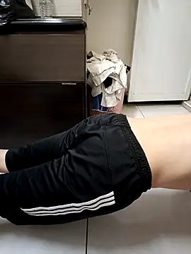 chiata410 online show from 09/10/25, 11:32