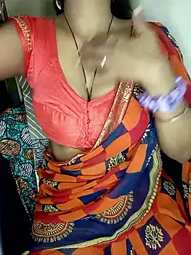 Snapshot of NOTY-LOVE-05 chatting on 09/08/25, 03:44 NOTY-LOVE-05 online show from 09/08/25, 03:44