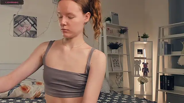 ZaraBluitt online show from 10/26/25, 07:25