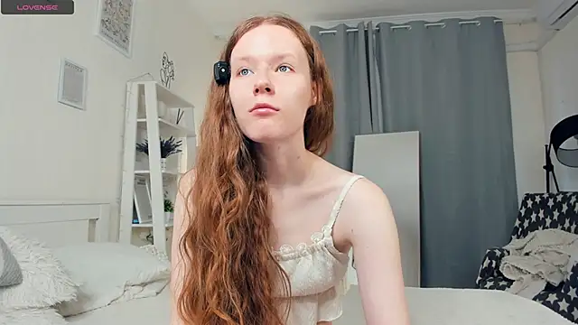 Snapshot of ZaraBluitt chatting on 04/26/26, 10:13 ZaraBluitt online show from 04/26/26, 10:13
