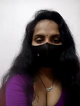 Choclet bhabhi online show from 01/01/25, 12:44