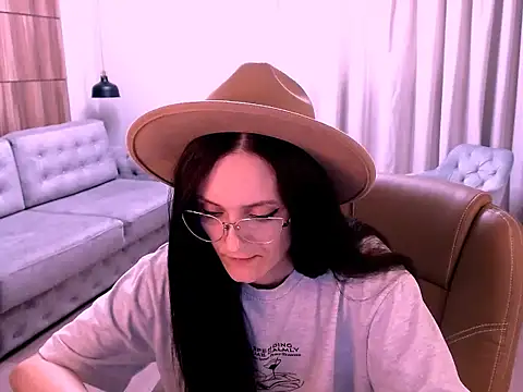 Amazingeyes88 online show from 04/28/26, 11:26