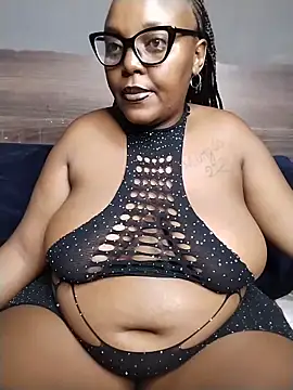 CHERRYYUMMY online show from 03/09/26, 01:59