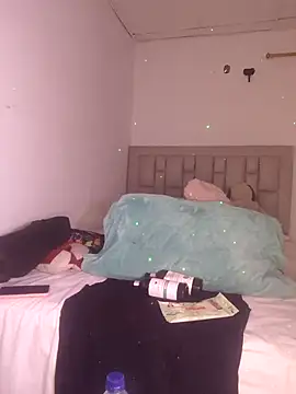 Snapshot of milf_venus chatting on 10/27/25, 10:14 milf venus online show from 10/27/25, 10:14