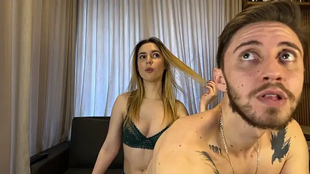 Snapshot of cloesweetdreams chatting on 09/14/25, 08:41 cloesweetdreams online show from 09/14/25, 08:41