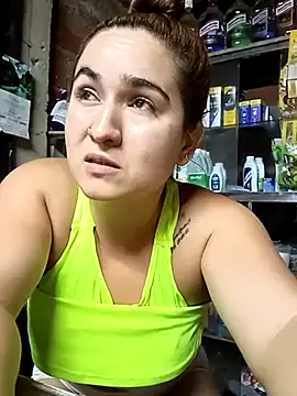 Snapshot of alexax0 chatting on 02/01/25, 02:47 alexax0 online show from 02/01/25, 02:47