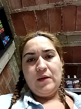 Snapshot of alexax0 chatting on 02/04/25, 02:39 alexax0 online show from 02/04/25, 02:39