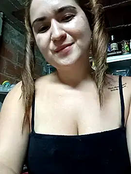 Snapshot of alexax0 chatting on 02/04/25, 05:53 alexax0 online show from 02/04/25, 05:53