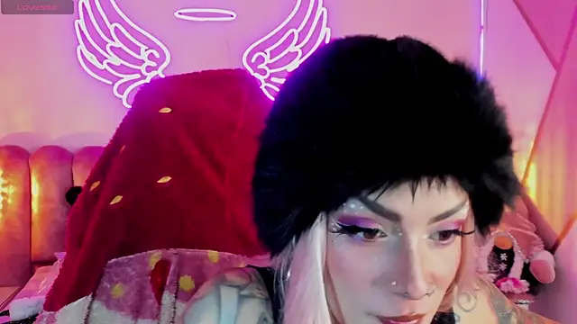 Snapshot of _mamush chatting on 12/18/25, 06:47 mamush online show from 12/18/25, 06:47