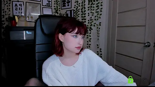 ElizaNik  online show from 06/11/26, 09:46