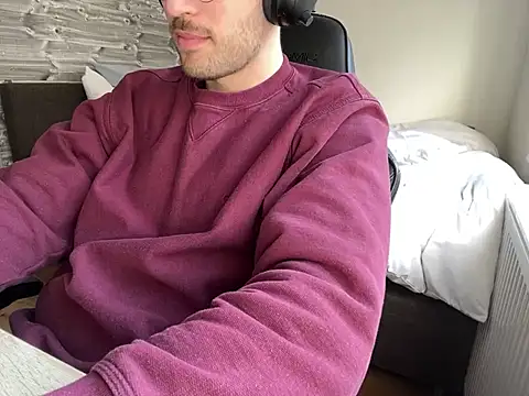 taallguyy 196 online show from 03/16/25, 02:55