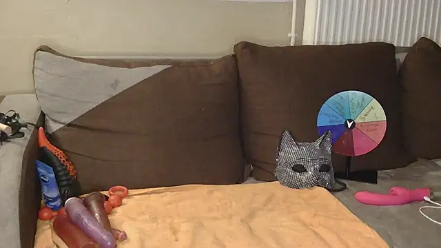 liloucamchaudee online show from 01/10/26, 07:59