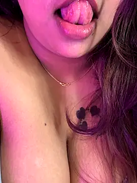 wildestcouplee online show from 11/16/25, 07:41