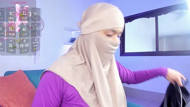 saray halam online show from 11/11/25, 06:19