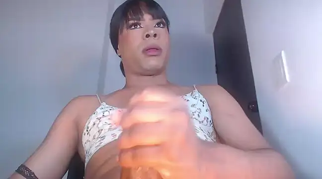 Snapshot of TyraBanks_hot chatting on 01/26/25, 04:30 TyraBanks hot online show from 01/26/25, 04:30