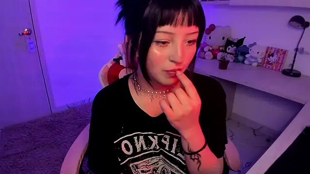 Snapshot of Francesca1_ chatting on 01/30/25, 09:47 Francesca1 online show from 01/30/25, 09:47