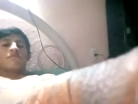 carloshot31 online show from 01/16/25, 09:59