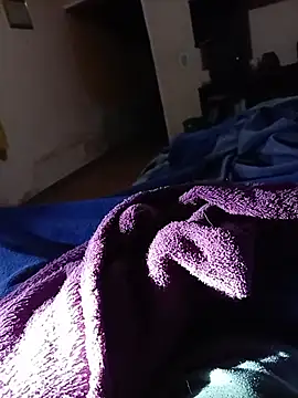 carloshot31 online show from 02/09/26, 05:33