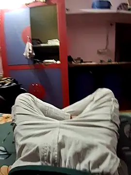 Snapshot of your_santa99 chatting on 11/16/25, 11:38 your santa99 online show from 11/16/25, 11:38