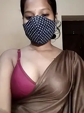 Shivani Tivari online show from 10/06/25, 02:36