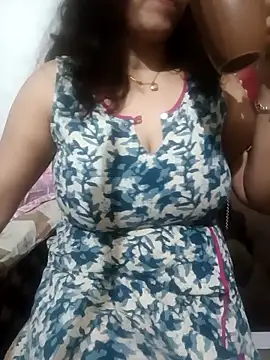 Sneha gril online show from 12/15/25, 03:49