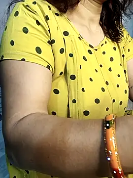 Snapshot of Sneha_gril chatting on 03/24/26, 05:18 Sneha gril online show from 03/24/26, 05:18