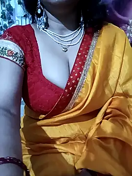 Snapshot of Sneha_gril chatting on 04/15/26, 03:52 Sneha gril online show from 04/15/26, 03:52