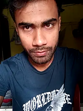 Snapshot of Skinny_Bigass_23 chatting on 03/11/25, 04:32 Skinny Bigass 23 online show from 03/11/25, 04:32