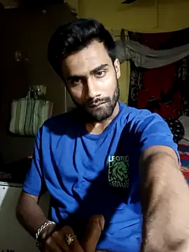 Snapshot of Skinny_Bigass_23 chatting on 03/21/25, 07:35 Skinny Bigass 23 online show from 03/21/25, 07:35