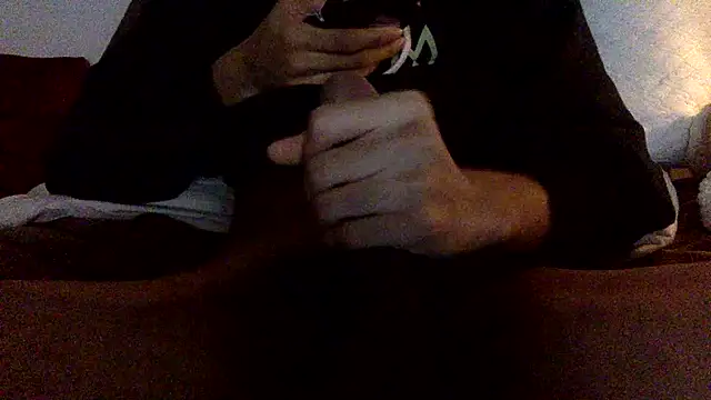 Snapshot of cuckoldmygf chatting on 01/28/25, 03:57 cuckoldmygf online show from 01/28/25, 03:57