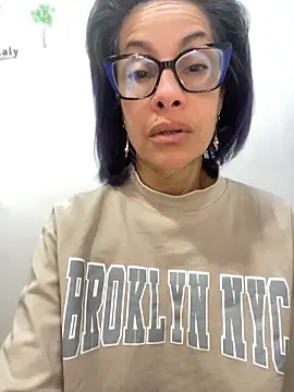 Snapshot of Goddess-Love- chatting on 04/19/26, 09:30 Goddess-Love- online show from 04/19/26, 09:30