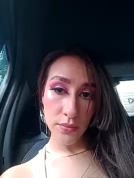 Snapshot of Catalinna_Thompson chatting on 01/16/25, 08:25 Catalinna Thompson online show from 01/16/25, 08:25