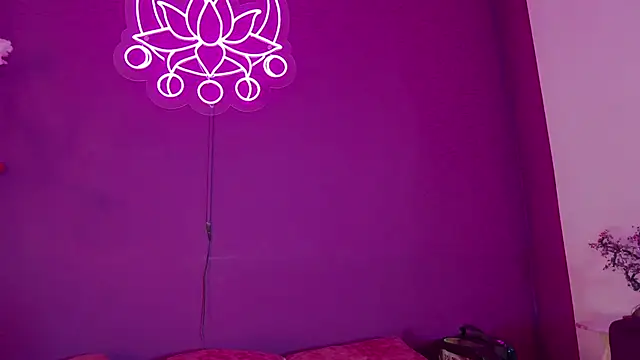 Lunamistyc online show from 03/03/25, 07:49