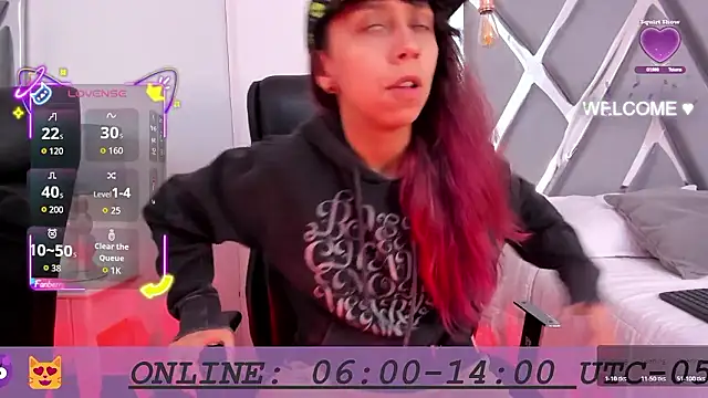 Snapshot of Goddess__Lilith chatting on 01/09/26, 04:04 Goddess Lilith online show from 01/09/26, 04:04