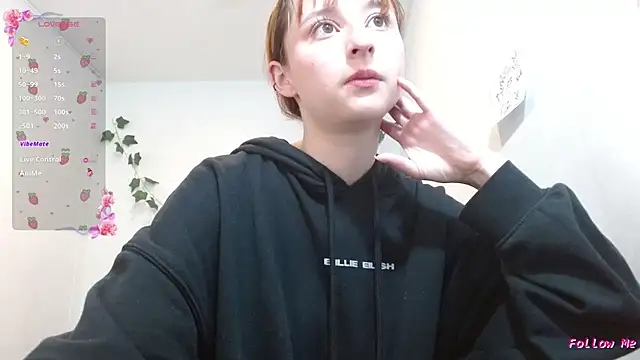 Snapshot of CelesteAyase chatting on 02/21/25, 10:26 CelesteAyase online show from 02/21/25, 10:26