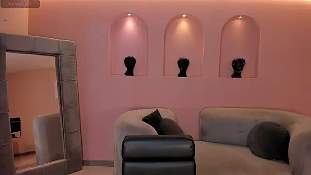 AlinaKravitz online show from 01/14/26, 12:22