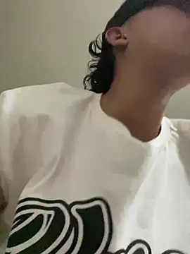 breiderxexiboys online show from 12/12/24, 05:42