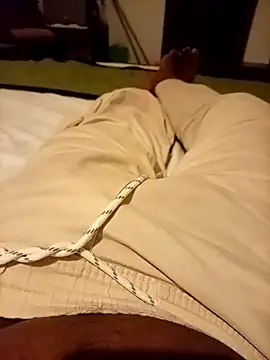 Snapshot of Sl_python chatting on 12/18/25, 09:21 Sl python online show from 12/18/25, 09:21