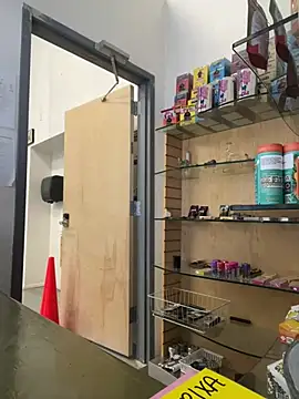 jr91esl online show from 02/07/25, 05:51