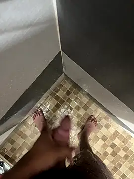 mylovetr1 online show from 09/28/25, 11:54