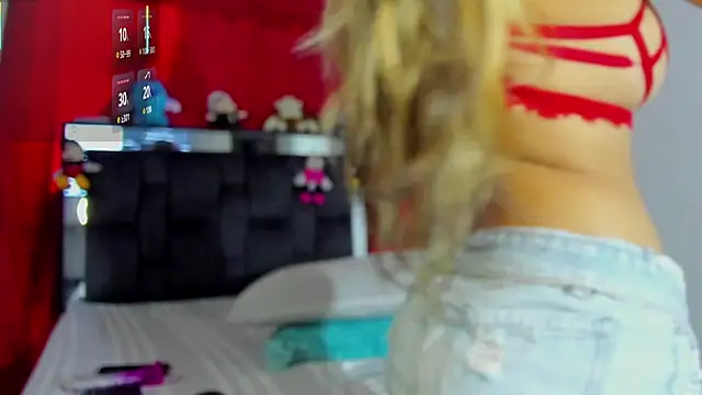 chloe vasquez710 online show from 02/13/25, 01:15