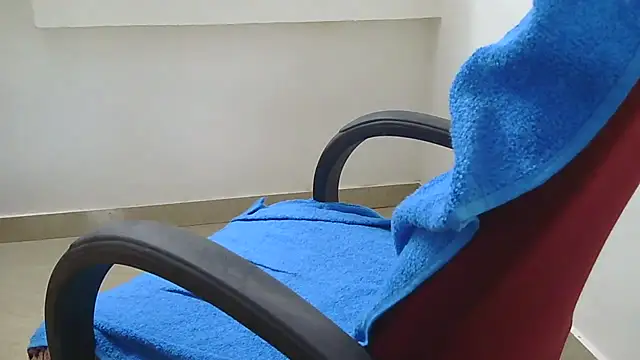 indian anu mallu online show from 11/07/25, 04:45